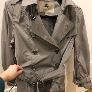 Burberry rain/trench coat size 8